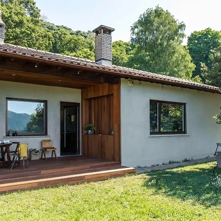 Будинок відпочинку Luxury Nature Retreat Planchette 2 Лугано