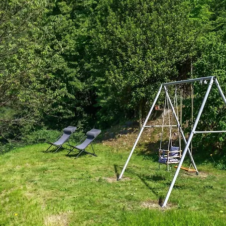 Luxury Nature Retreat Planchette 2 *