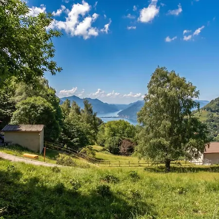Luxury Nature Retreat Planchette 2 *