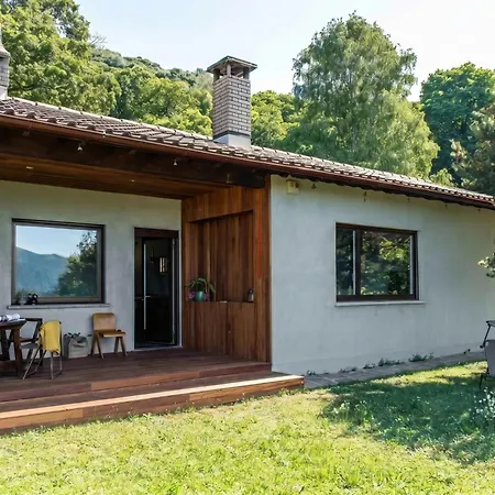 Будинок відпочинку Luxury Nature Retreat Planchette 2